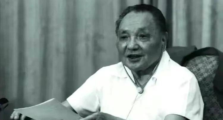 想过平民生活孙女说：您真是理想主义凯发k8登录1989年说他退休后(图10)